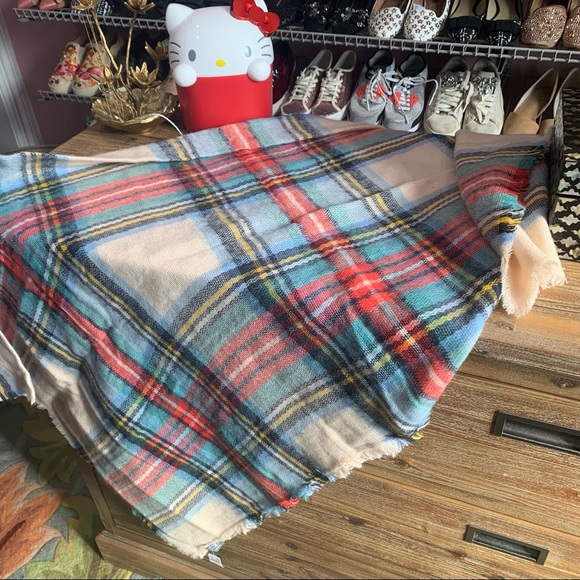 American Eagle Plaid Scarf